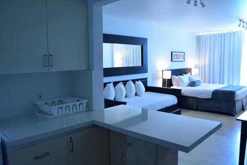 New Point Miami Beach Apartments