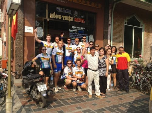 Ruby Hotel, Exterior