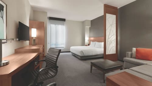 Hyatt Place Baltimore Inner Harbor