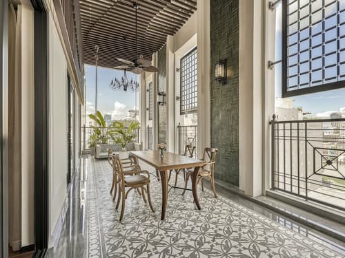 La Siesta Premium Saigon, In-room dining