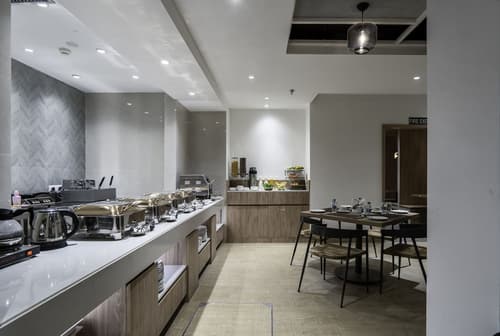 Le ROI Express Paharganj