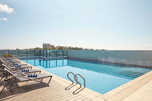 Mercure Mactan Cebu, Pool
