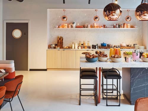 Tribe Paris Saint Ouen, Primary image