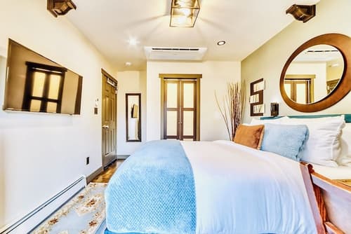 Neocolonial Nouveau Kensington Vacation Home