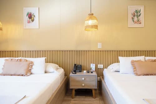 Mythical Hotel, Room