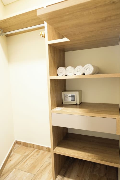 Mythical Hotel, Room