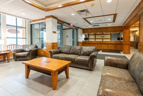 Sundance Lodge, Lobby