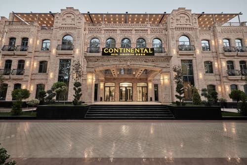Continental Hotel, Primary image