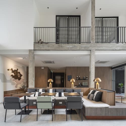 Lilit Bang Lumphu Hotel, Reception