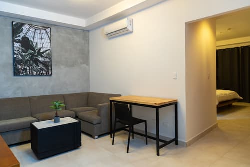 MARINN Tropical Vibes Hotel