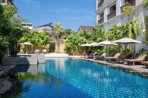 Angkor Land Urban Boutique, Primary image