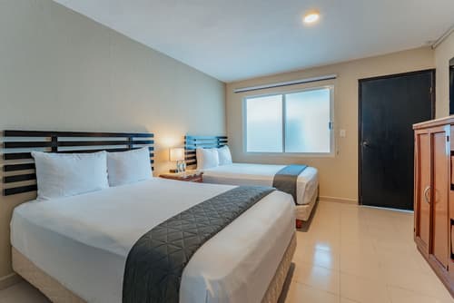 Hotel Brisas 5a Av. Playa del Carmen
