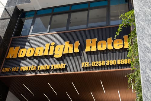 Moonlight Nha Trang Hotel