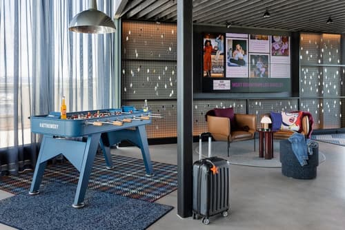 Moxy Tromso, Lobby