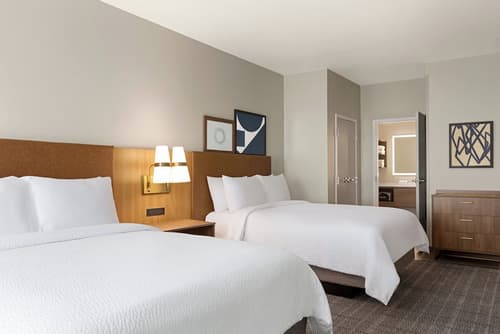 Staybridge Suites Detroit Southfield by IHG, Room