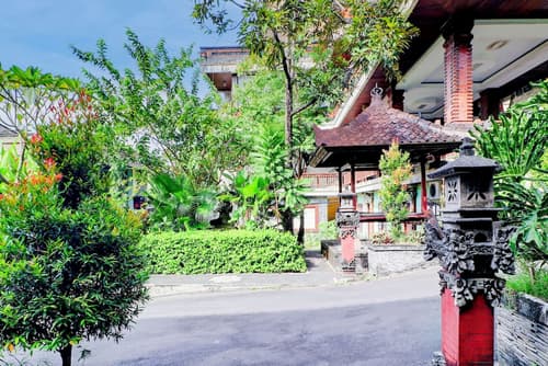 Collection O Bali near Terminal Ubung formerly Batukaru Garden Hotel