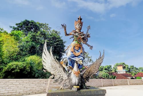 Collection O Bali near Terminal Ubung formerly Batukaru Garden Hotel