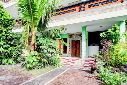 Collection O Bali near Terminal Ubung formerly Batukaru Garden Hotel