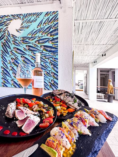 Sous le Badamier, Reception