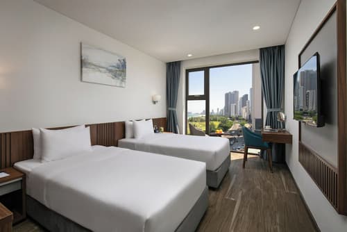 Mangata Beachfront Hotel, Room