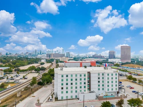 Home2 Suites by Hilton Dallas Medical District Lovefield, Aerial view