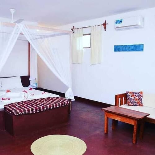 Shamba Village Hotel, Room