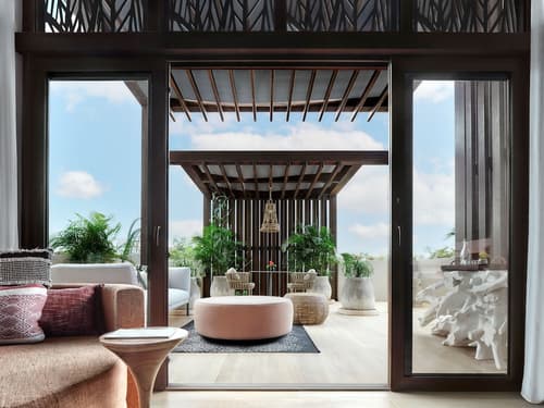 Kimpton Grand Roatan Resort And Spa by IHG