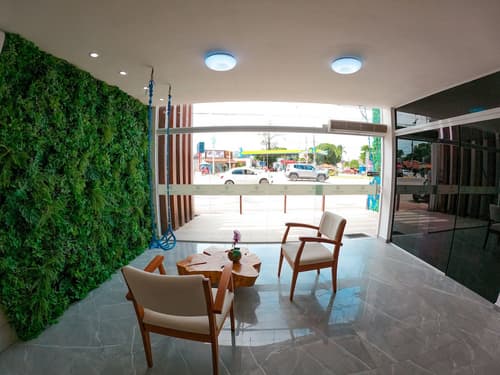 Vila de Maré Hotel, Reception