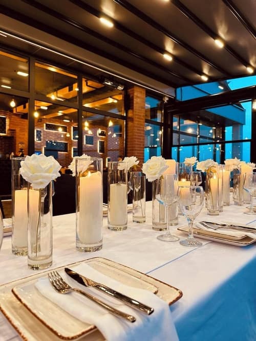 Hotel Panoramic, Primary image