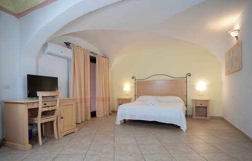 Hotel Pedra Santa