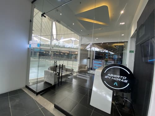 Hotel Hostal Caps Mall, Interior entrance