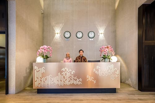 Santa Grand Classic Chinatown, Reception