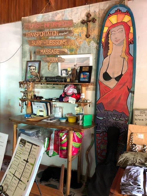 Don Jons Lodge -Surf & Yoga, Reception