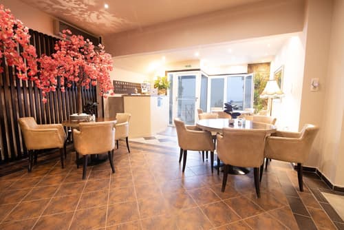 Votsalakia Hotel & Luxury Apartments, Reception