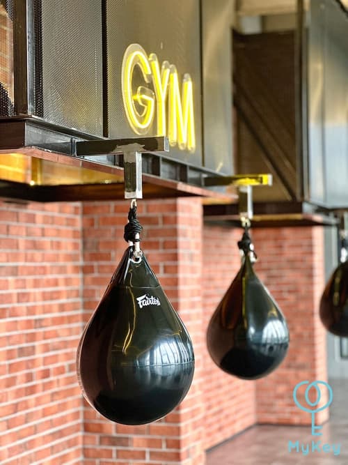 Millerz Square by Mykey