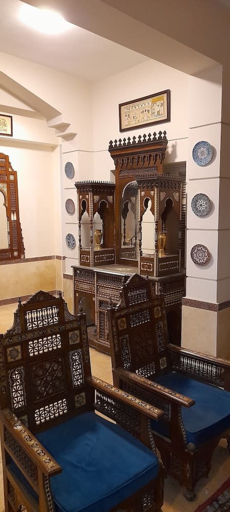 Osiris pyramids view inn, Reception