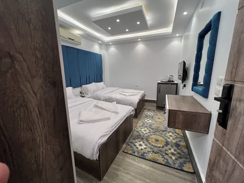 Premier Pyramids Inn, Room