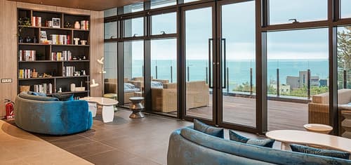 Sokcho I Park Suite Hotel and Resort, Reception