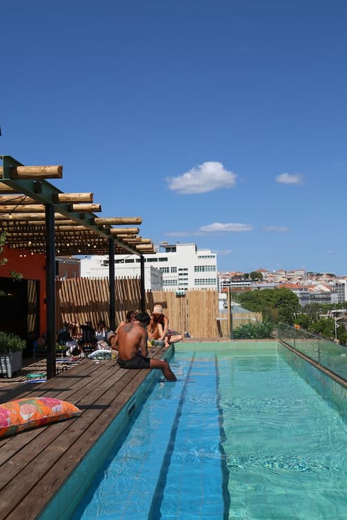 Jam Hotel Lisbon, Rooftop pool
