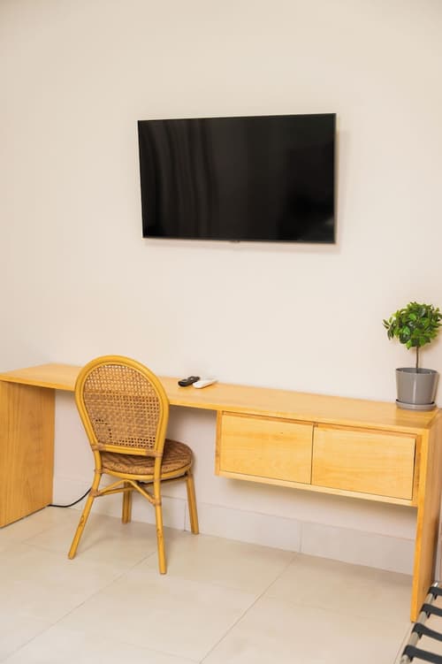 Stay Here Suites, Room