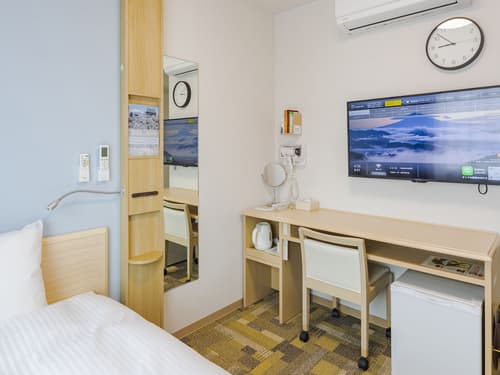 Toyoko Inn Osaka Namba, Room