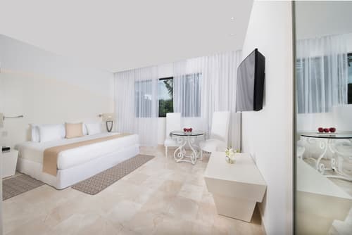 Grand Oasis Riviera, Room