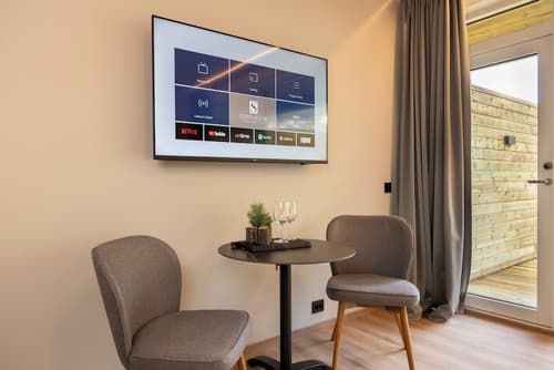 Stryn House - Hotel & Apartments