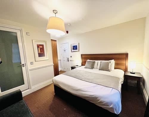 Hotel Cavendish, Room