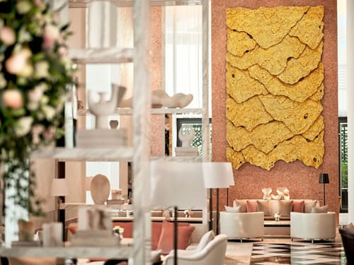 The Lana - Dorchester Collection, Reception