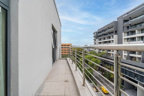 Neighbourgood Newlands, Room