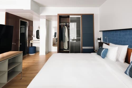 Crowne Plaza Madrid - Centre Retiro by IHG