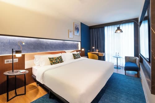 Crowne Plaza Madrid - Centre Retiro by IHG