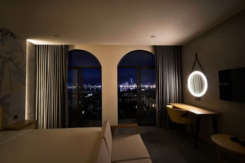 Shi House by Haviland, Room