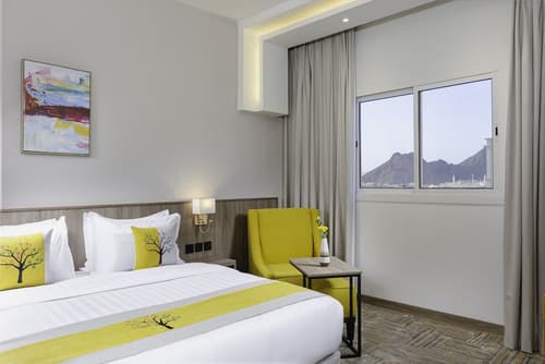 The Seasons Hotels, Room